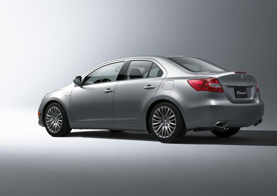  Suzuki Kizashi 2010 года  (фото 65 из 136)